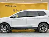 Фото 7 - Ford Edge