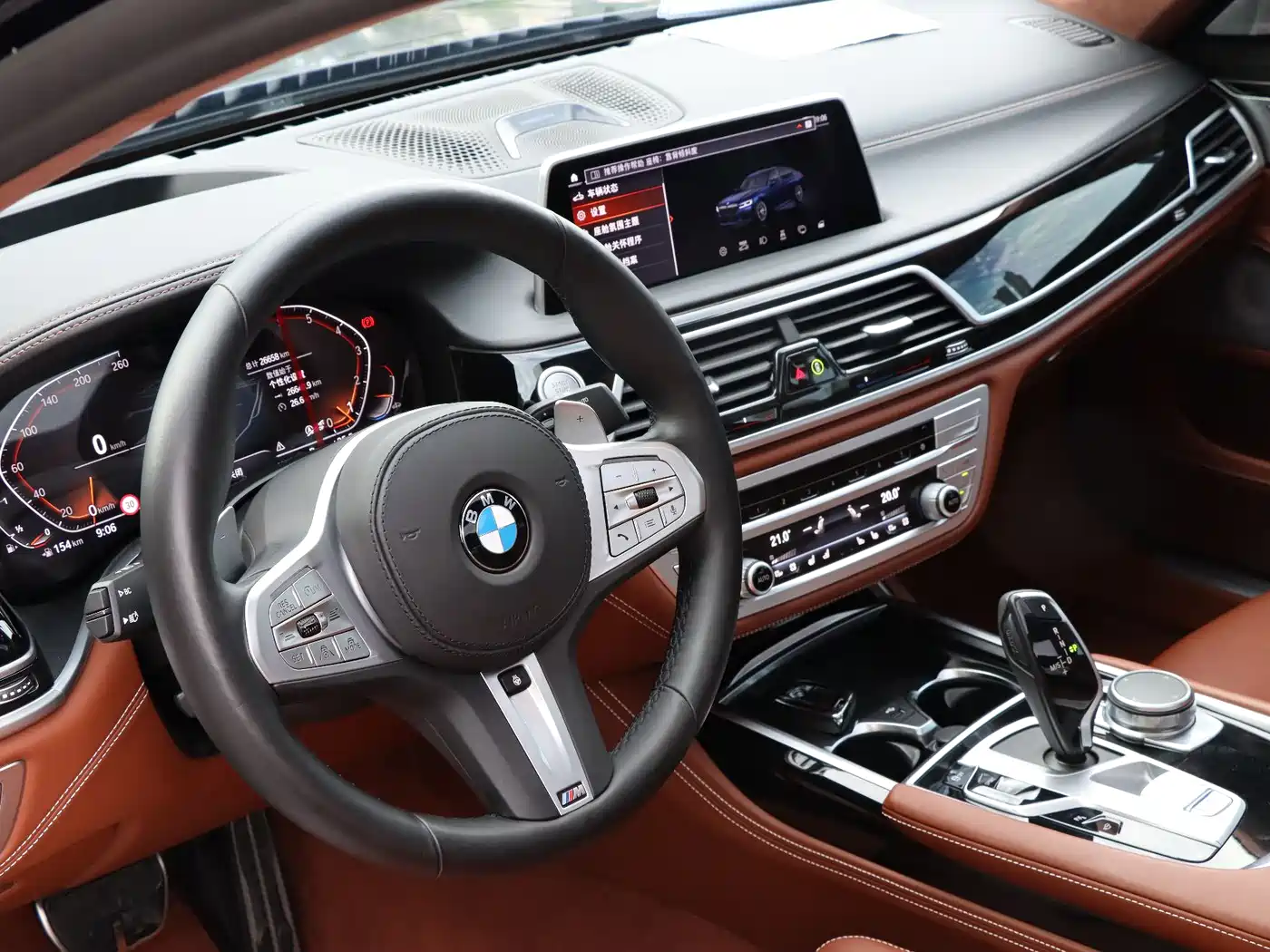 BMW 7 Series 2022 740Li xDrive Executive M Sport Package фото 19