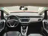 Фото 10 - Geely Vision X3