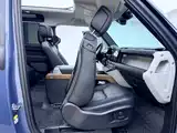 Photo 11 - Land Rover Defender