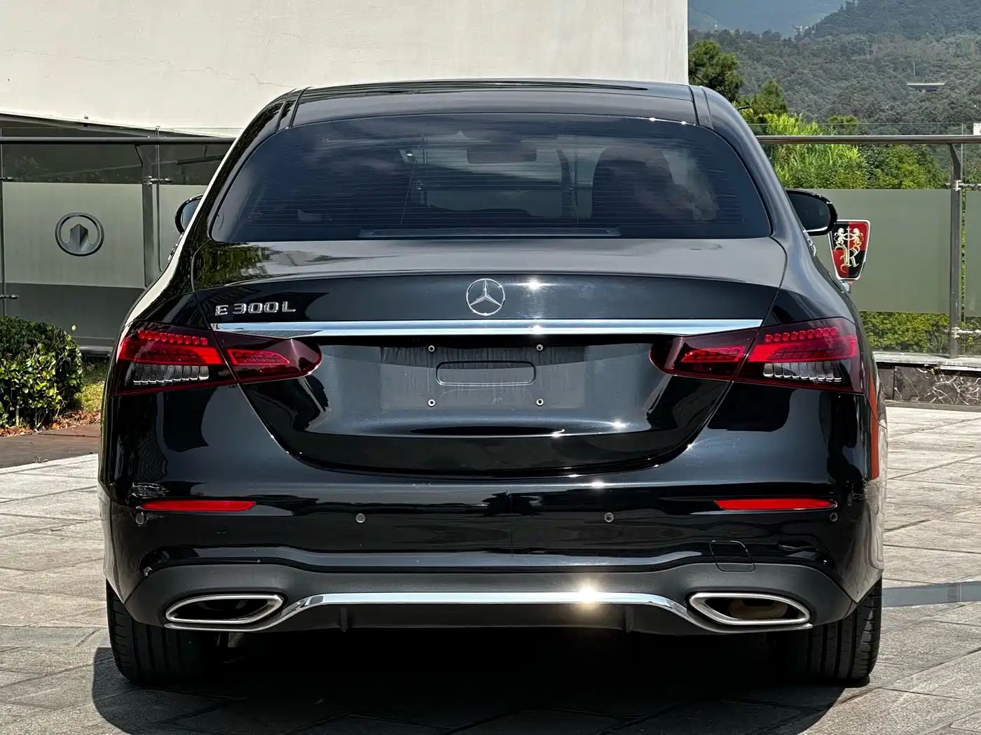Mercedes-Benz E-Class 2022 E 300 L Sport Fashion фото 11