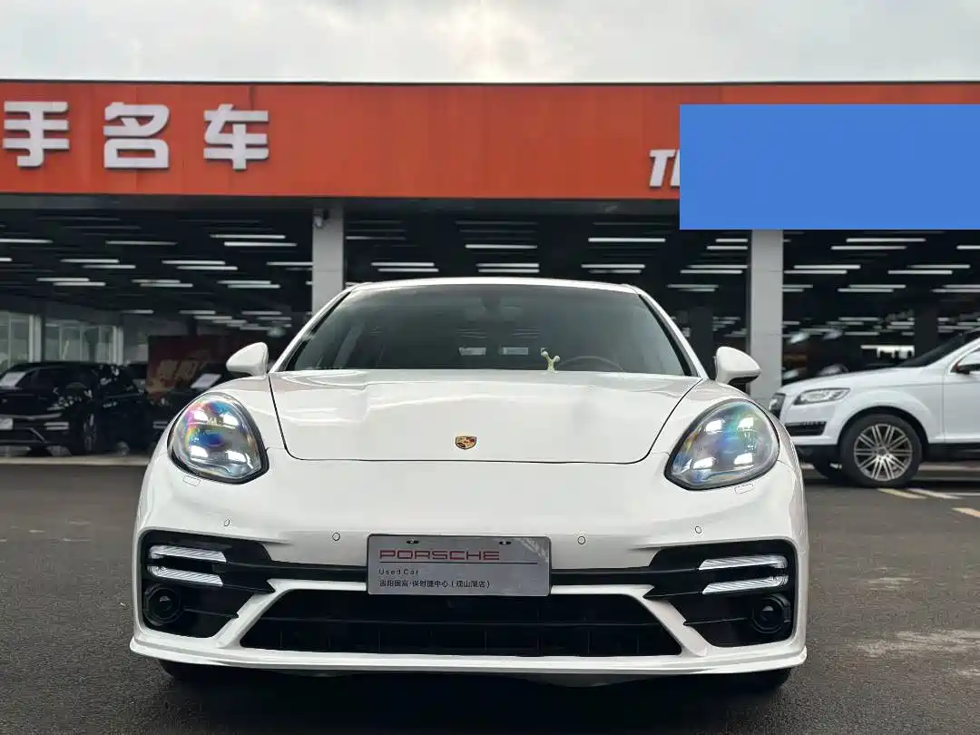 Porsche Panamera 2010 Panamera 4 3.6L фото 2