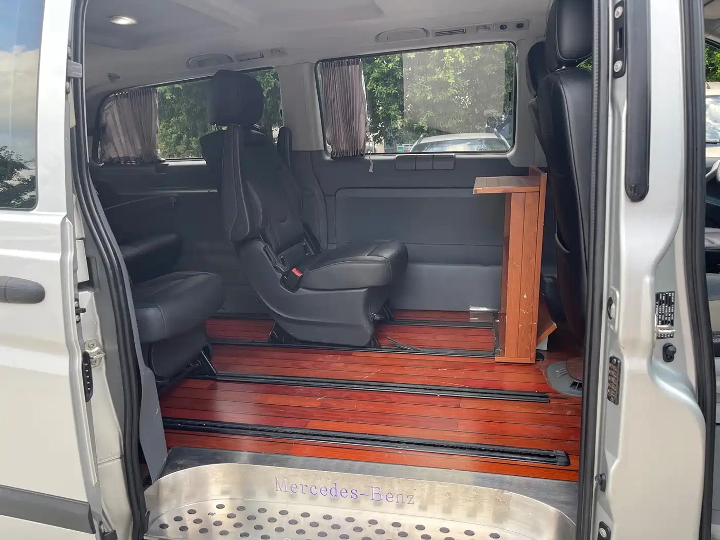 Photo 17 - Mercedes-Benz Vito