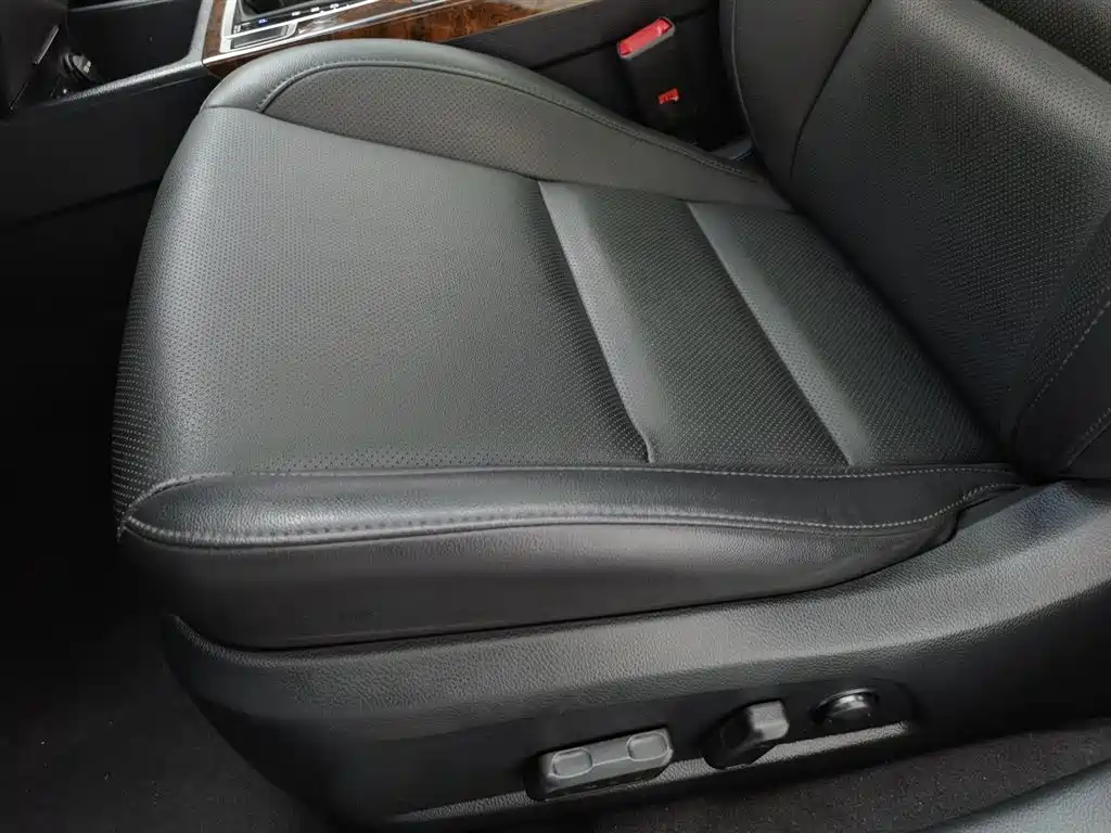Hyundai Mistra 2014 1.8L Auto Premium DLX фото 20
