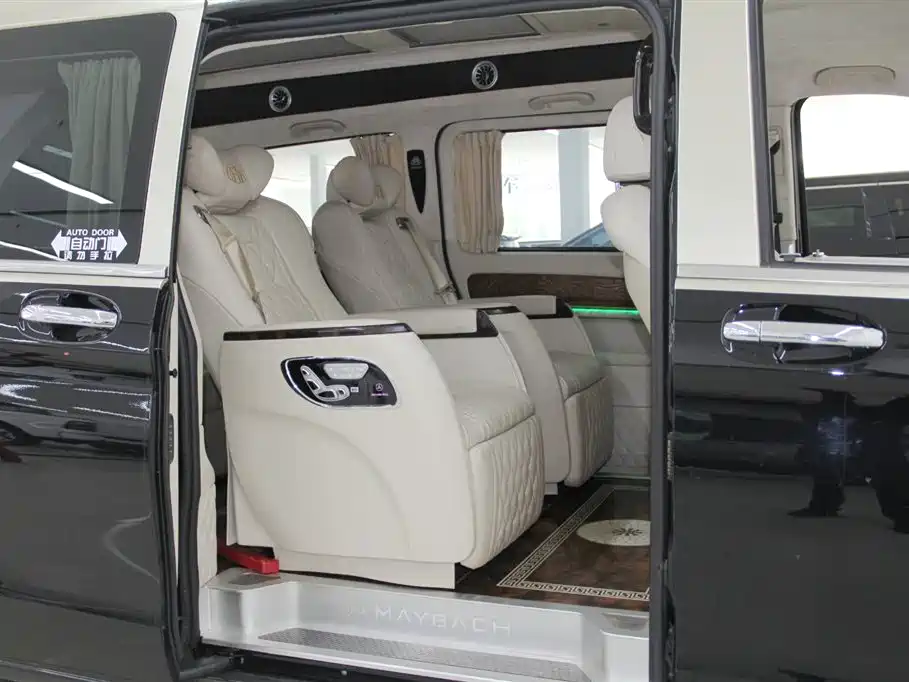 Mercedes-Benz Vito 2020 2.0T Business Edition (7-seater) фото 10