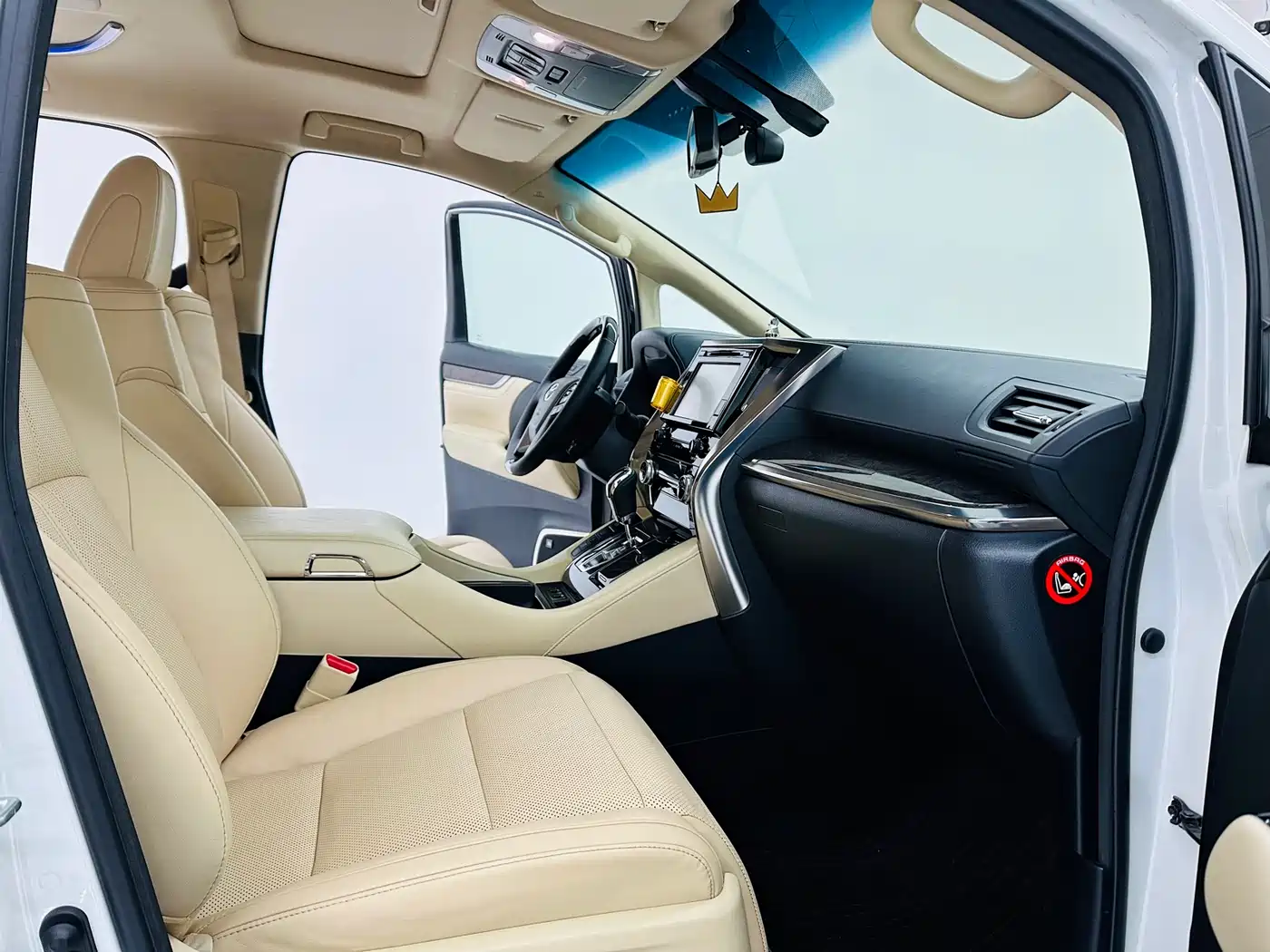 Toyota Alphard 2018 Facelift 3.5L Premium Edition фото 10