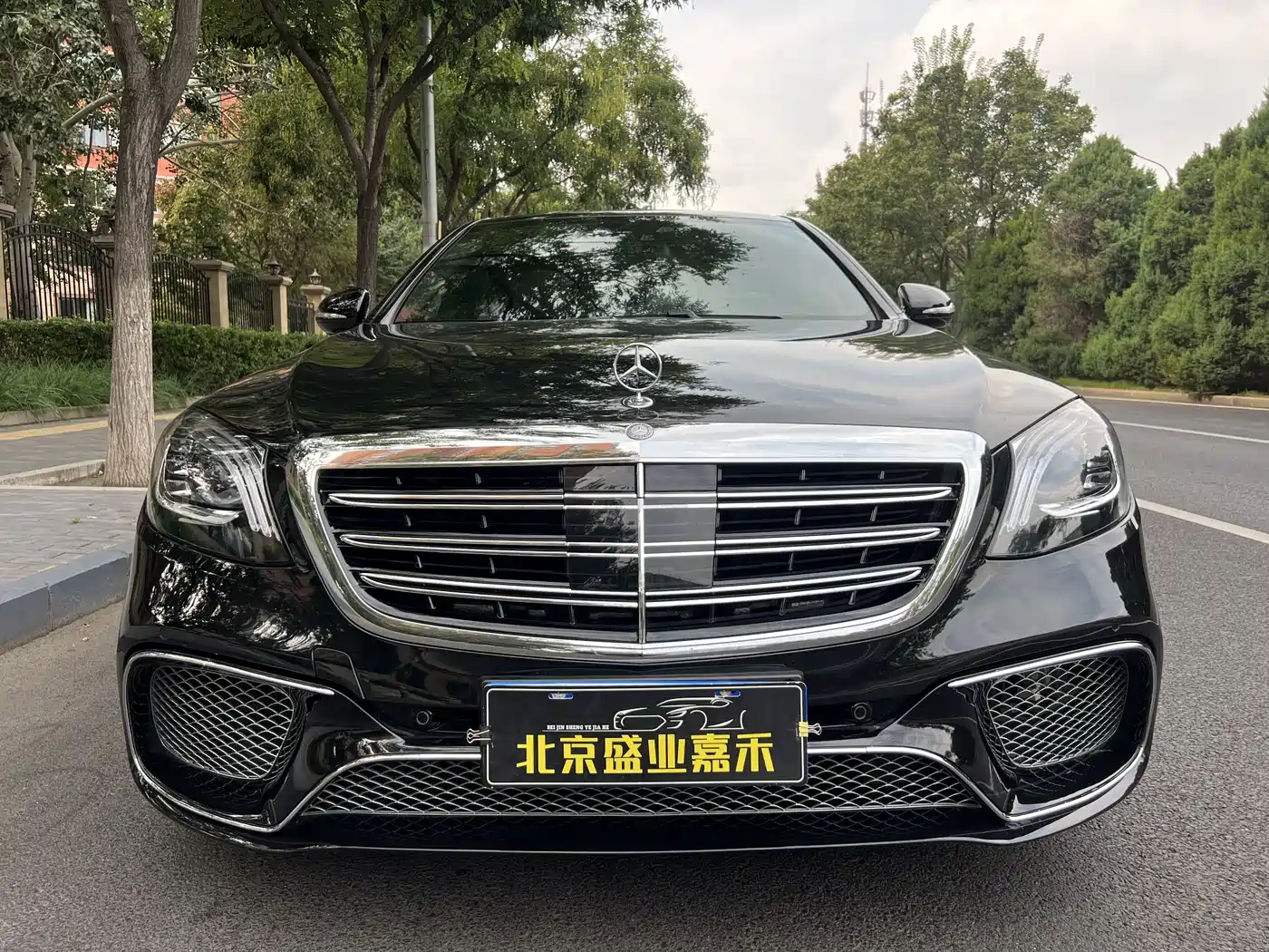Mercedes-Benz S-Class 2017 S 320 L Luxury
