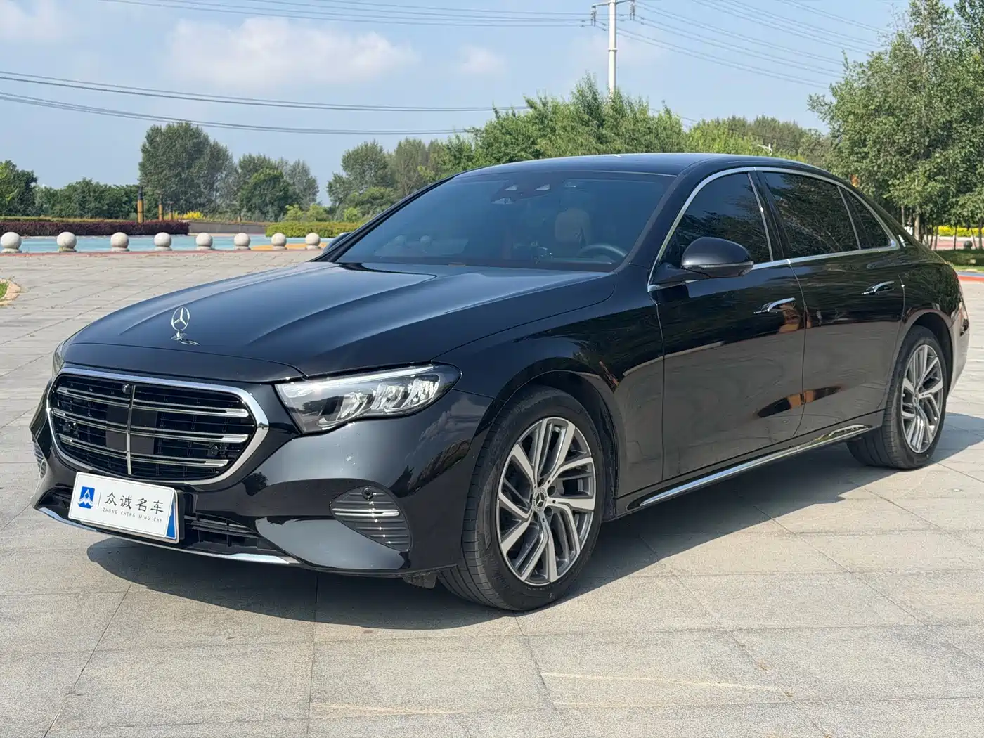 Mercedes-Benz E-Class 2025 2025 E 300 L Fashion