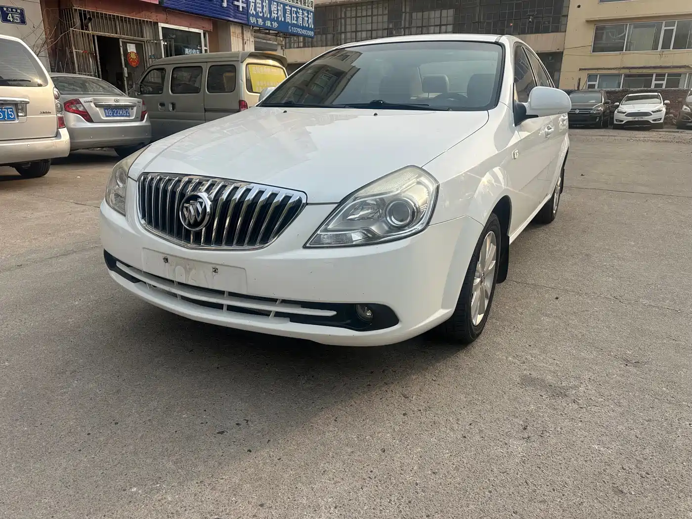 Buick Excelle 2013 1.5L Automatic Exclusive