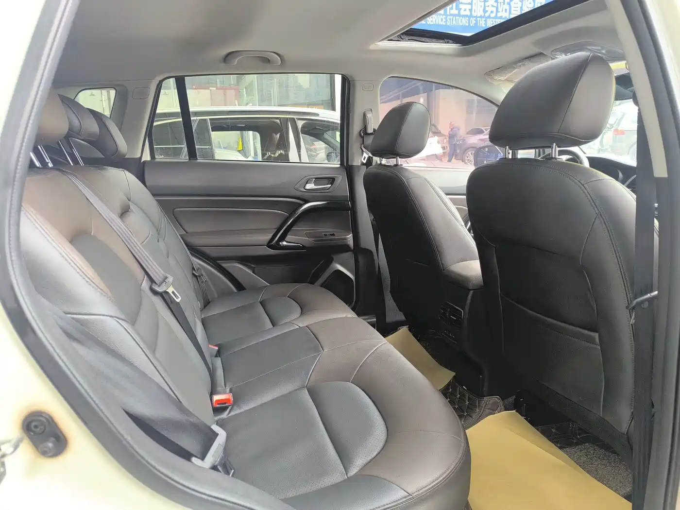 GAC Trumpchi Trumpchi GS4 2017 235T Automatic 2WD Luxury Smart Connected Edition фото 7