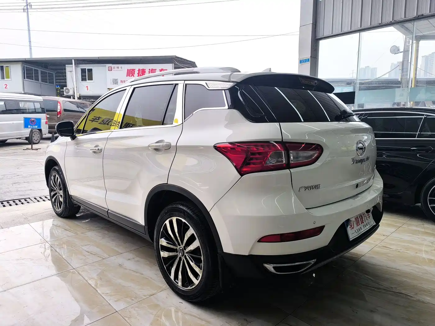GAC Trumpchi Trumpchi GS4 2017 235T Automatic 2WD Luxury Smart Connected Edition фото 9
