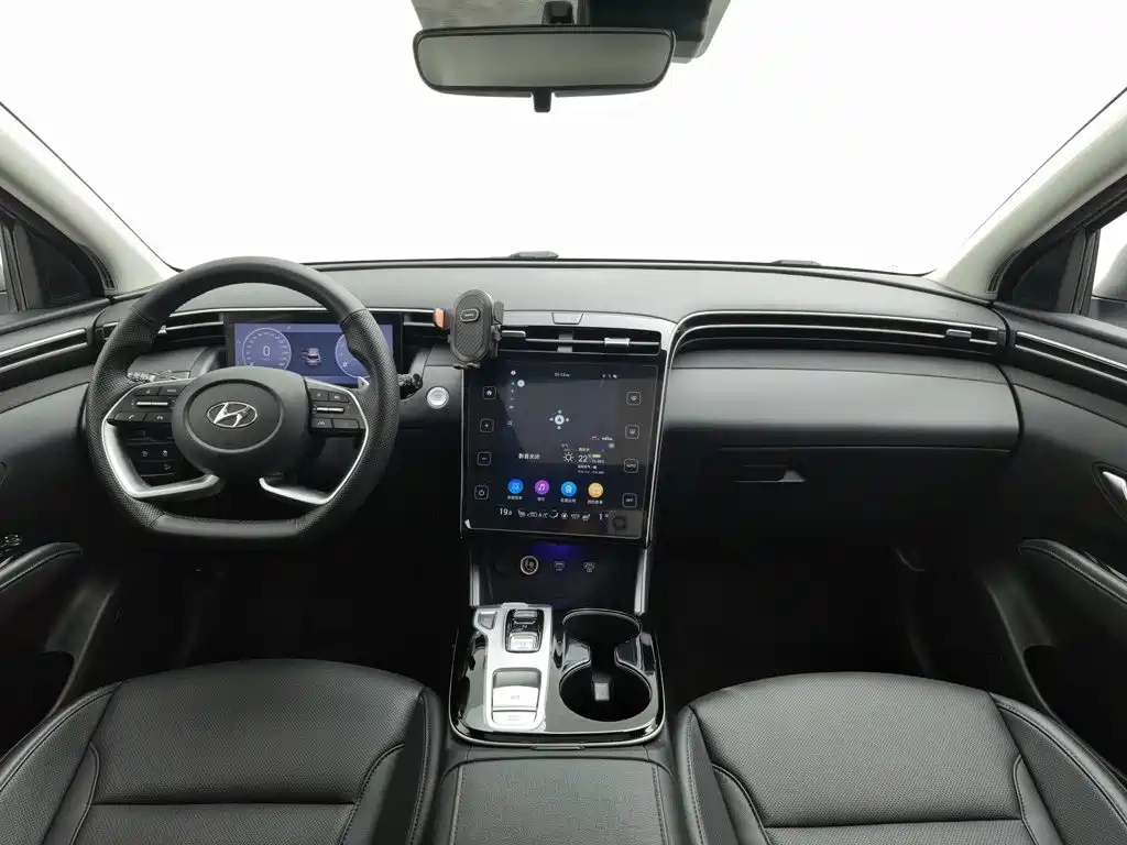Hyundai Tucson 2023 2023 Tucson L 1.5T Automatic 2WD LUX Premium Edition