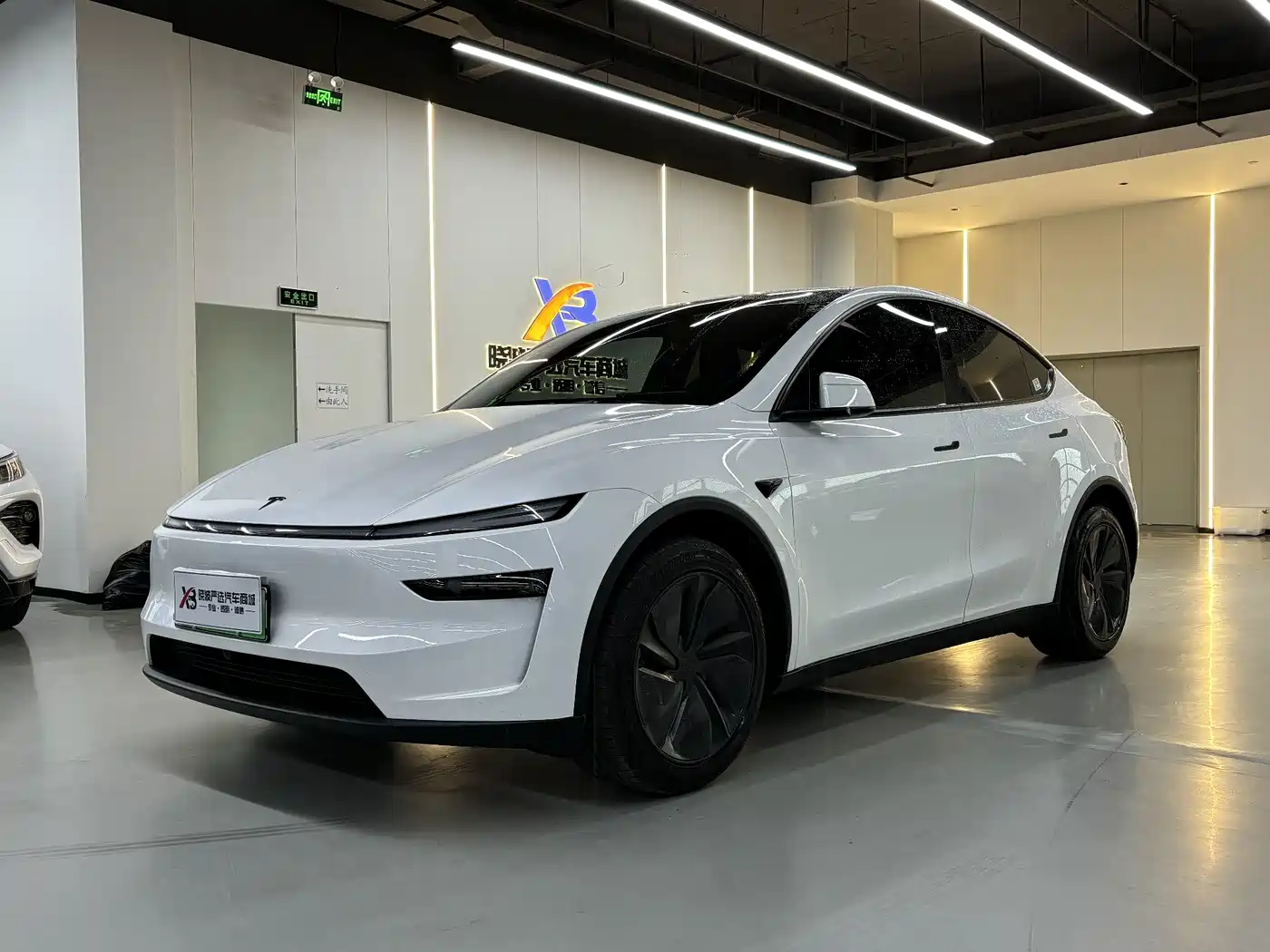 Tesla Model Y 2026 2026 Facelift Long Range Rear-Wheel Drive