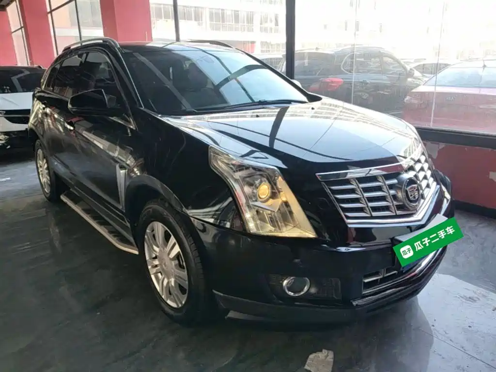 Cadillac SRX 2015 3.0L Elite фото 4