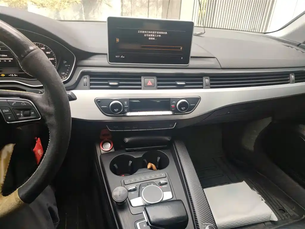 Audi A4L 2018 30th Anniversary 40 TFSI Fashion фото 6