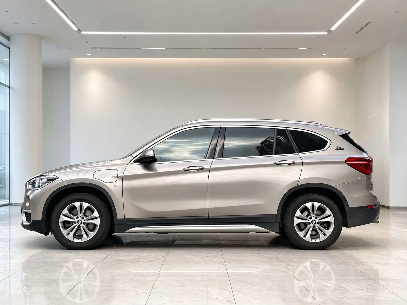 BMW X1 New Energy 2019 2019 xDrive25Le Range Upgrade Edition