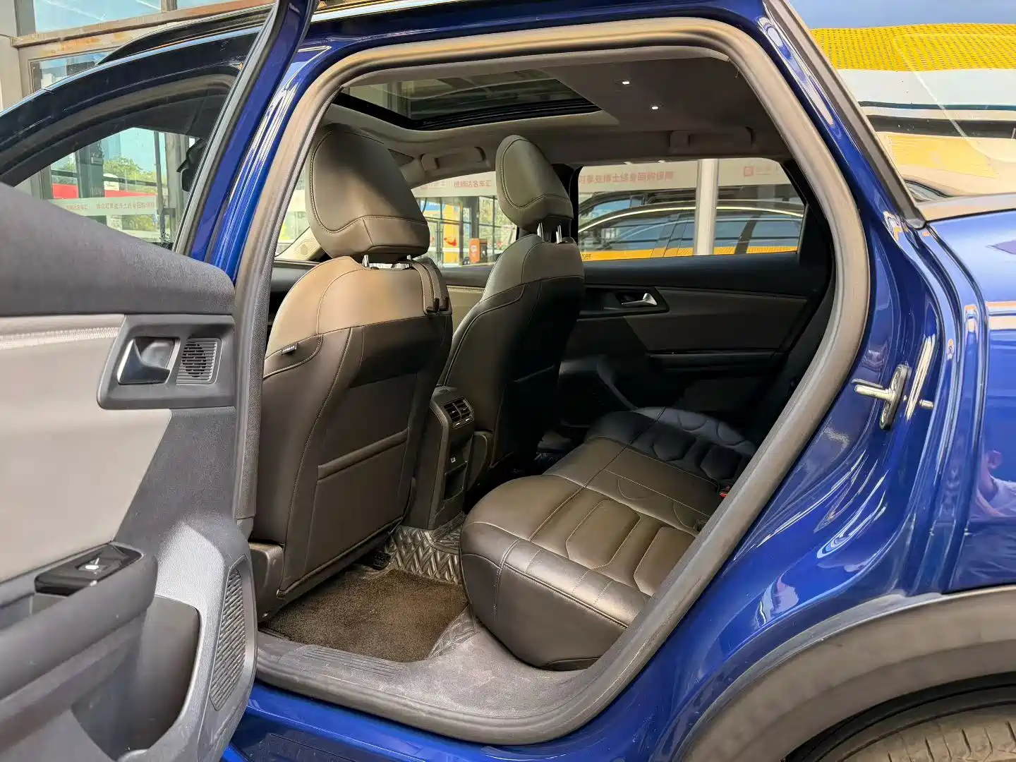 صورة 5 - Citroën Versailles C5 X