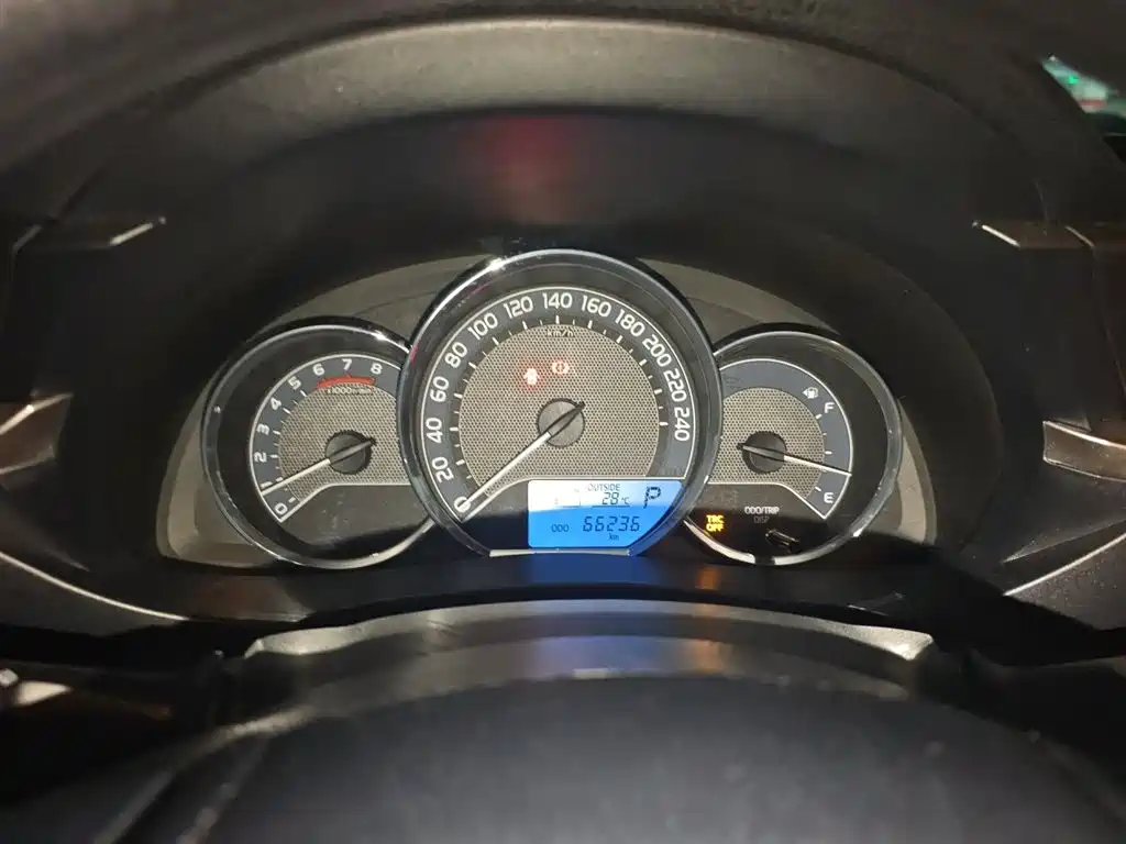 Toyota Levin 2017 1.2T G CVT Elite Edition фото 4