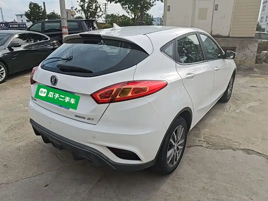 Changan Eado XT 2018 2016 1.6L Manual Stylish Cool Edition
