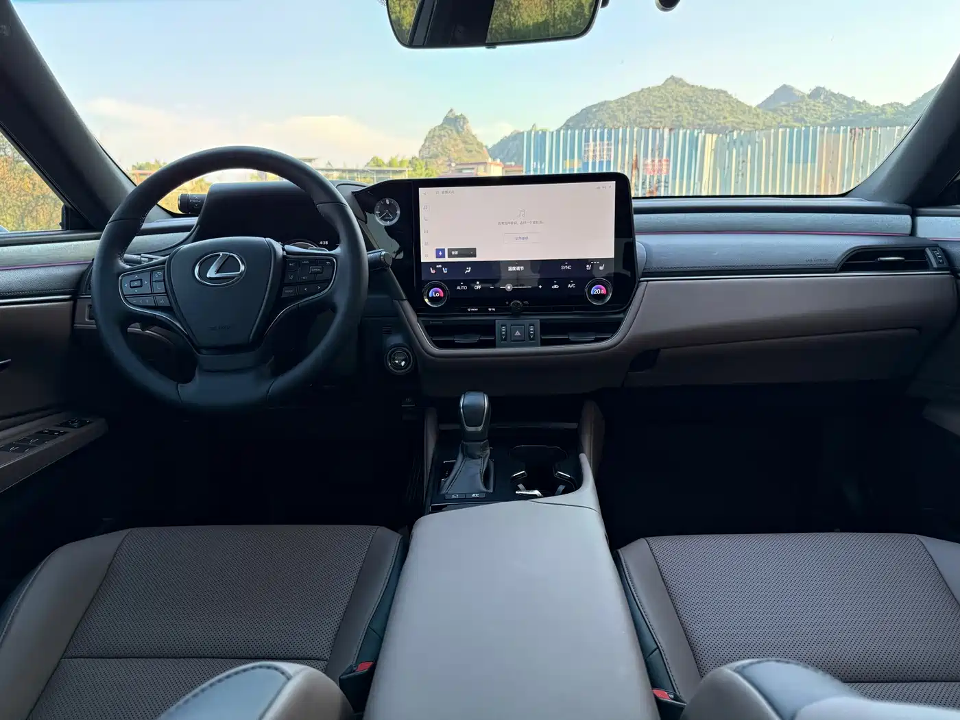 Lexus ES 2025 2025 300h Ultimate Edition