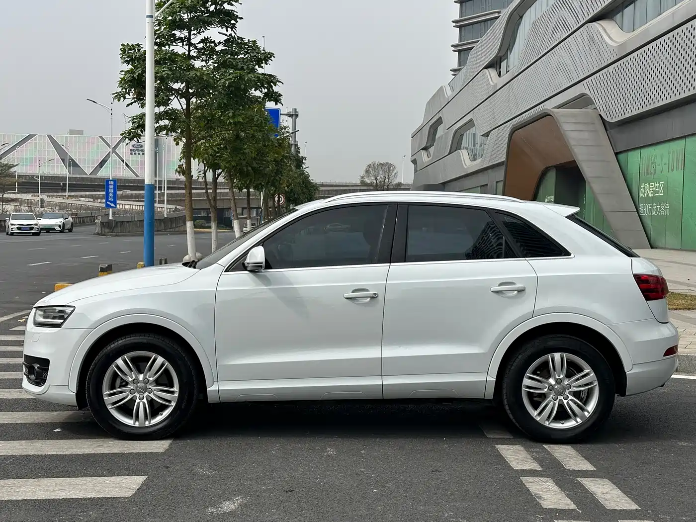 Audi Q3 2013 35 TFSI quattro Technology фото 5