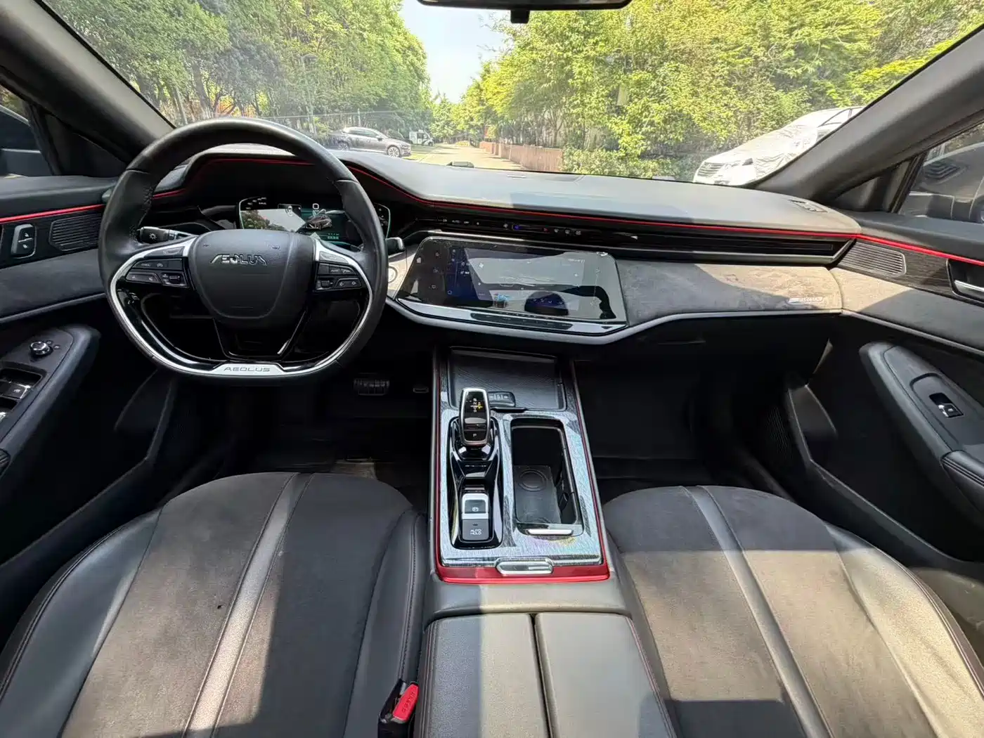 Dongfeng Aeolus Yixuan MAX 2022 2023 1.5T Extraordinary Cool Dad Edition