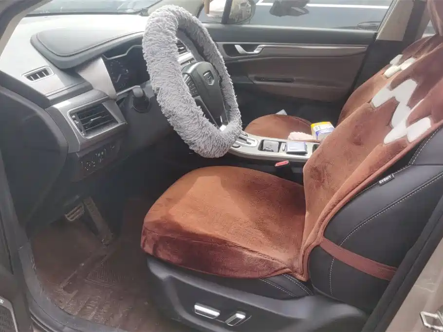 GEELY AUTOMOBILE EMGRAND GS