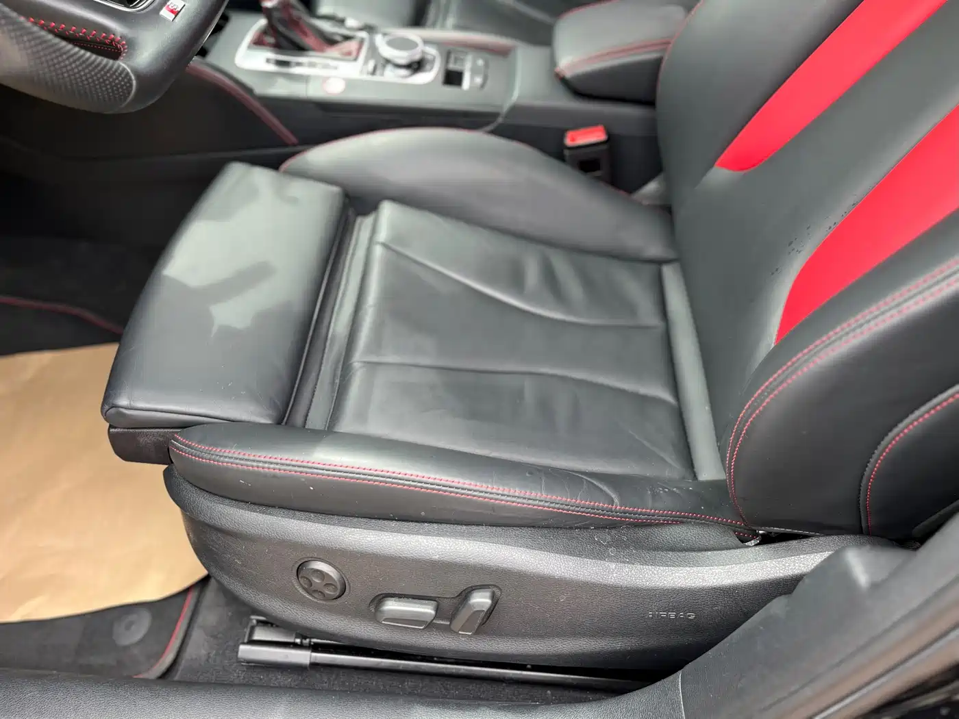 Audi S3 2019 Audi S3 2.0T Limousine фото 10