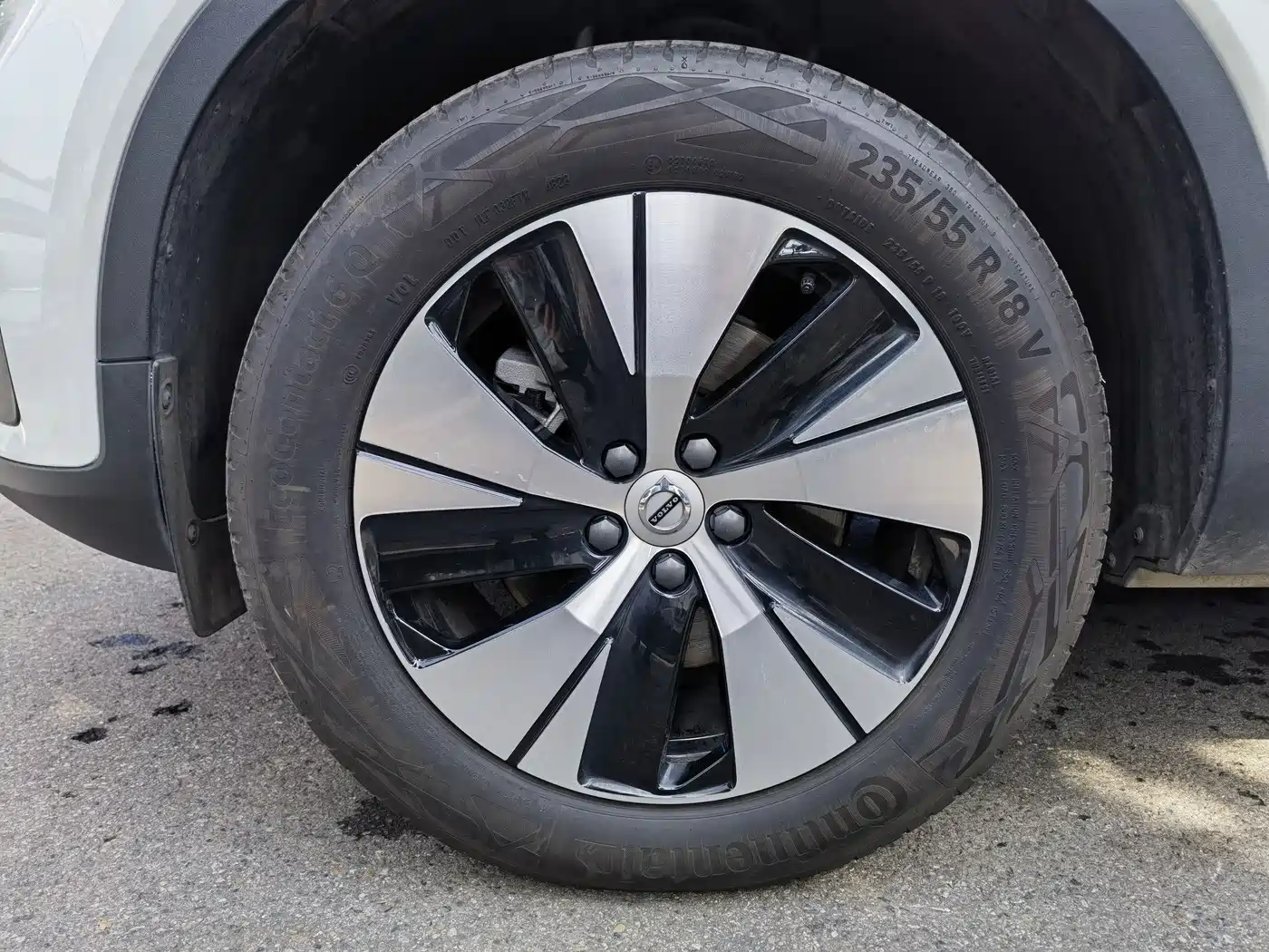Volvo XC40 2024 2024 B3 Smart Elite Luxury Edition