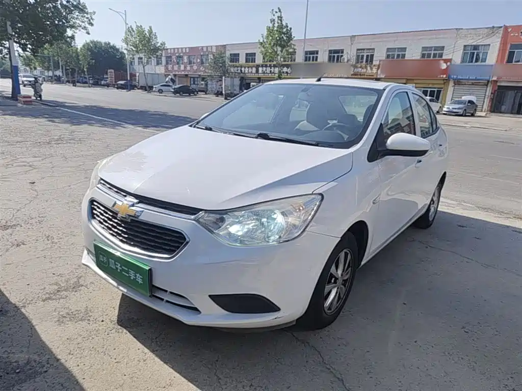 Chevrolet Sail 2018 Sail 3 1.3L Manual Comfort Sunroof фото 2