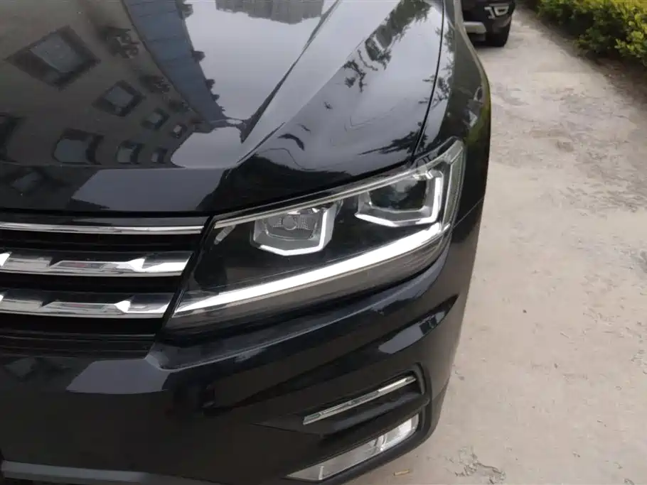 Volkswagen Tiguan L 2019 330TSI Auto 2WD Smart Luxury Edition China V фото 5