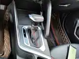 Фото 14 - Geely Vision X3