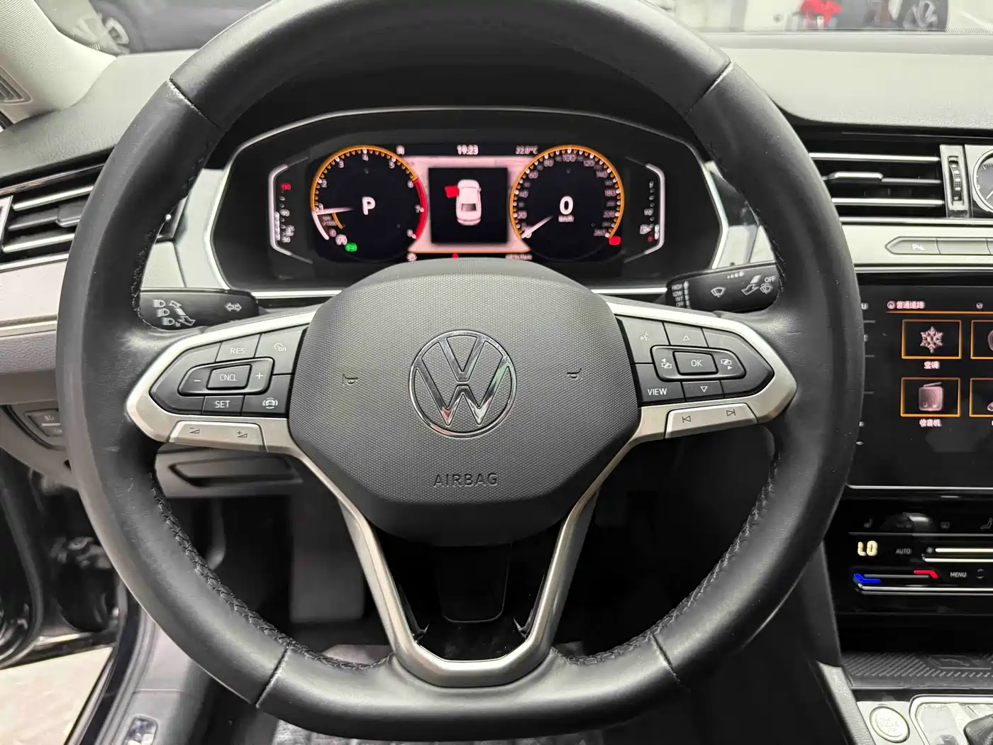 Volkswagen Magotan 2020 330TSI DSG Luxury фото 9