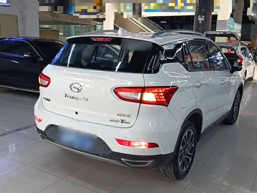 GAC Trumpchi Trumpchi GS4 2017 235T G-DCT 2WD Elite фото 5