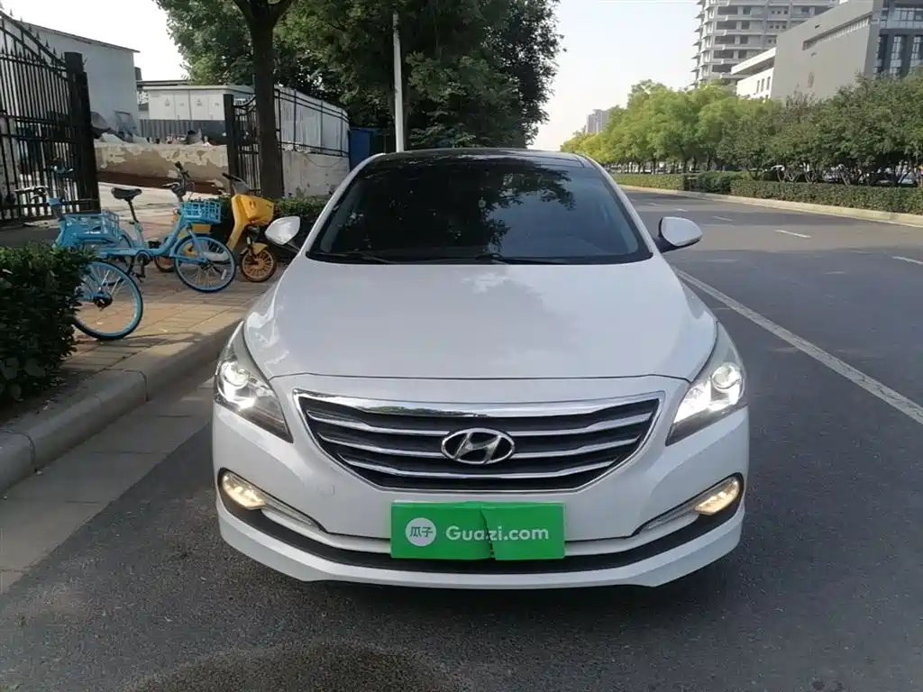 Hyundai Mistra 2016 1.8L Automatic Smart GLS фото 3