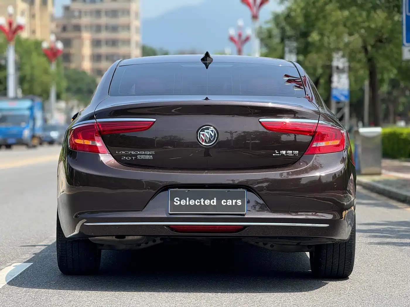 BUICK LACROSSE