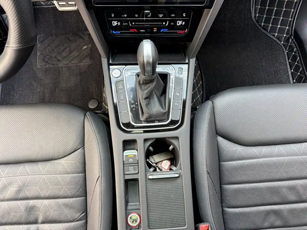 Volkswagen CC 2025 2024 380TSI Eye-catching Public Sharing Edition