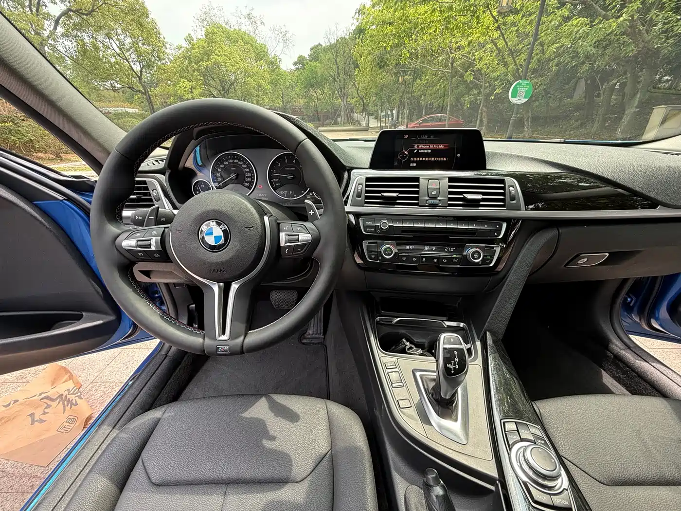 BMW 3 Series 2017 320Li M Sport фото 8