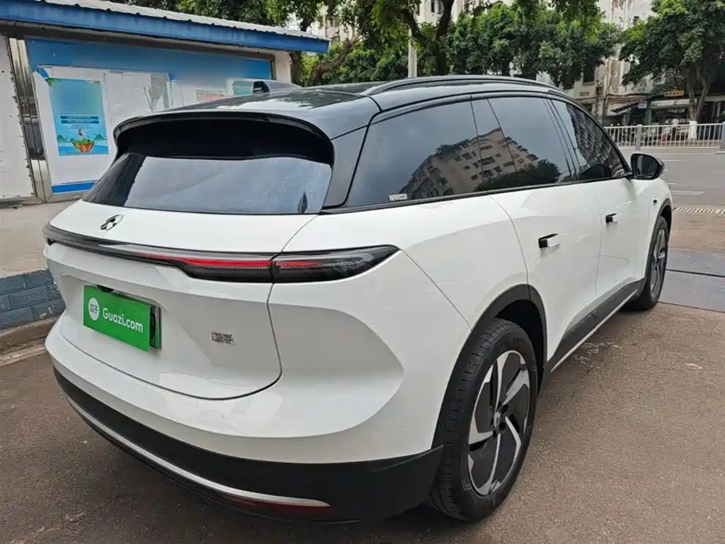 Фото 7 - NIO ES6