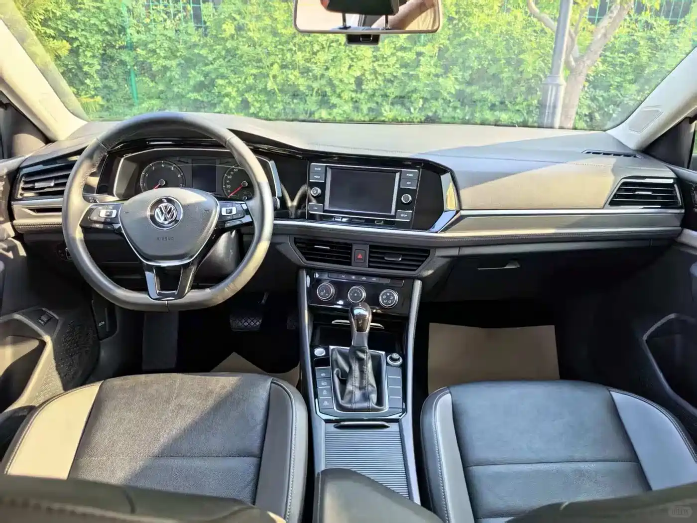 Volkswagen Sagitar 2019 280TSI DSG Luxury Edition China VI фото 7