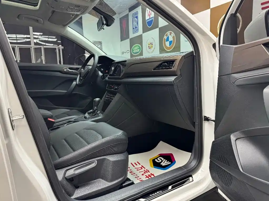Volkswagen Tharu 2022 280TSI FWD Luxury Edition фото 9
