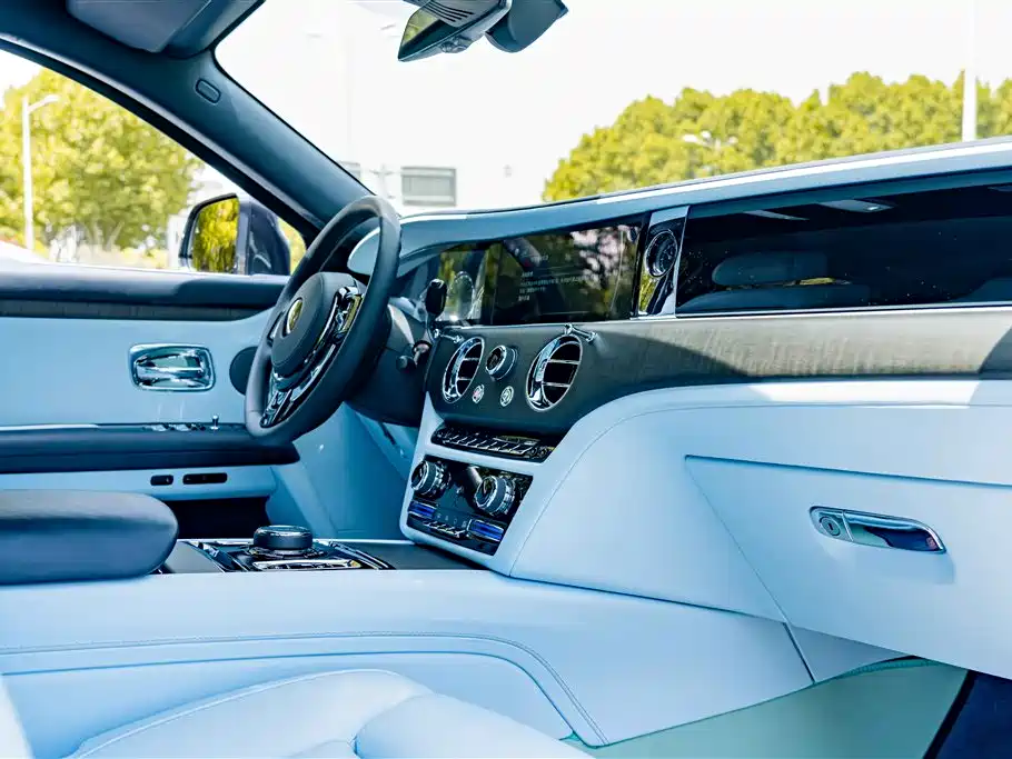 Rolls-Royce Ghost 2021 6.7T Long Wheelbase фото 19