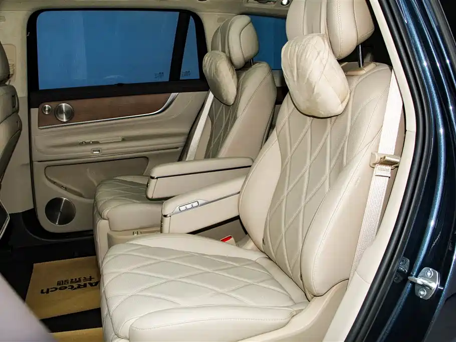 AITO Wenjie AITO M9 2025 Extended Range Ultra 52kWh 6-Seater фото 29