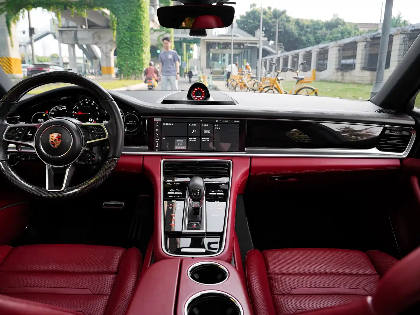Porsche Panamera 2019 Panamera 4 Sport Turismo 2.9T фото 10