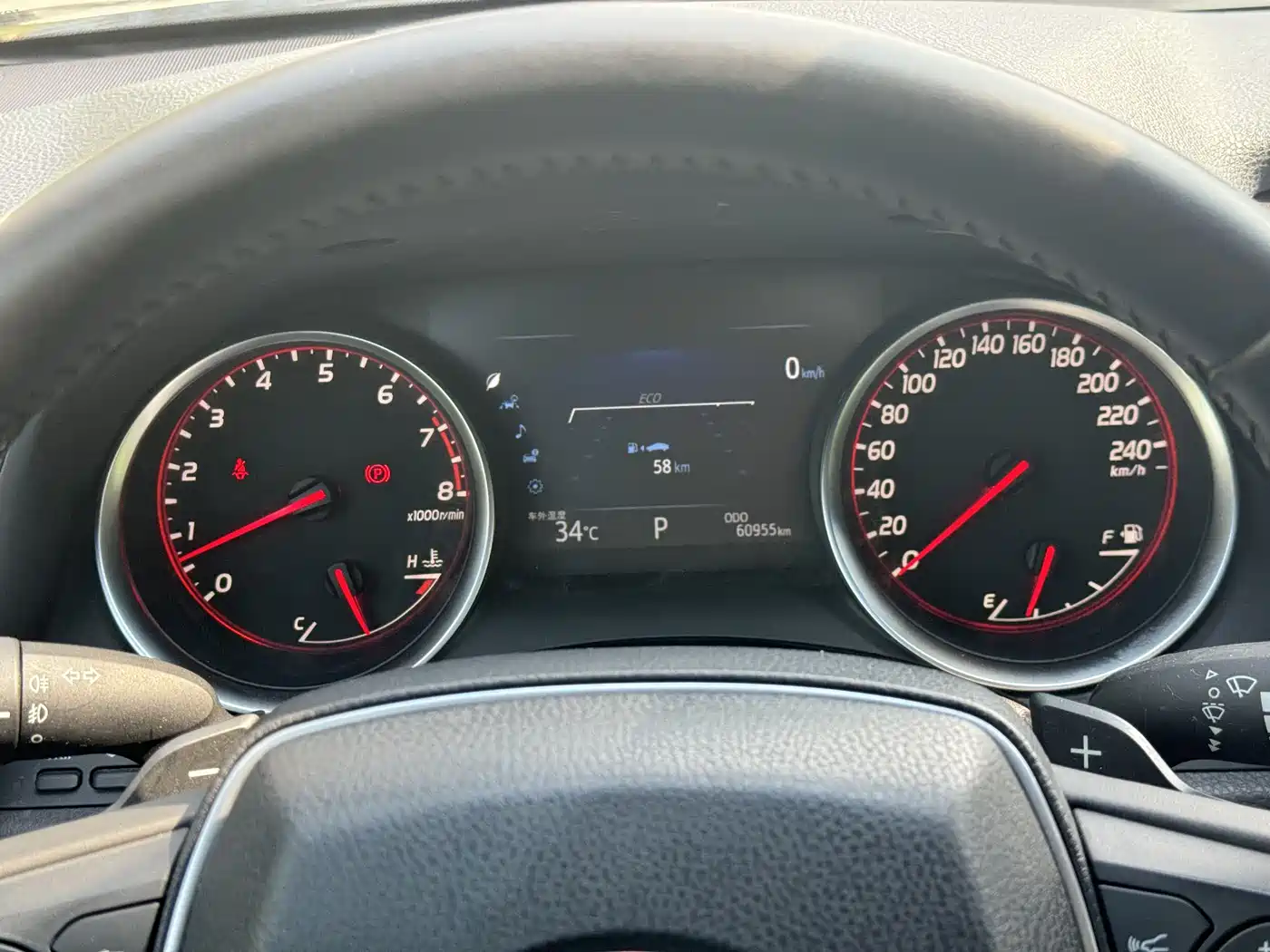 Toyota Camry 2018 2.0S Sport Edition фото 9