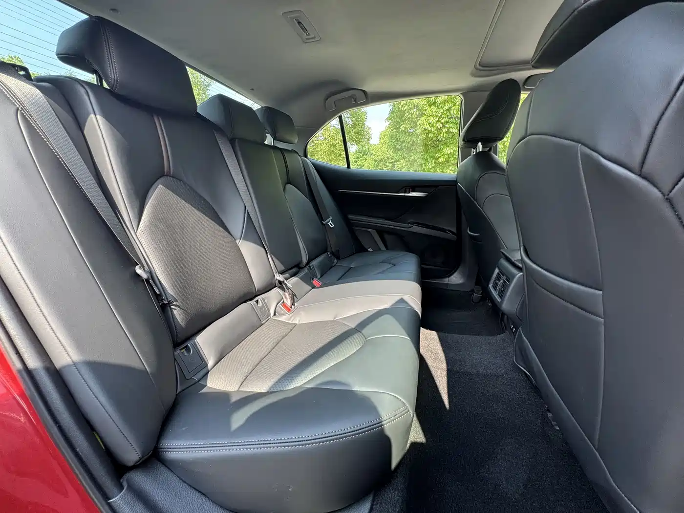 Toyota Camry 2018 2.0S Sport Edition фото 10