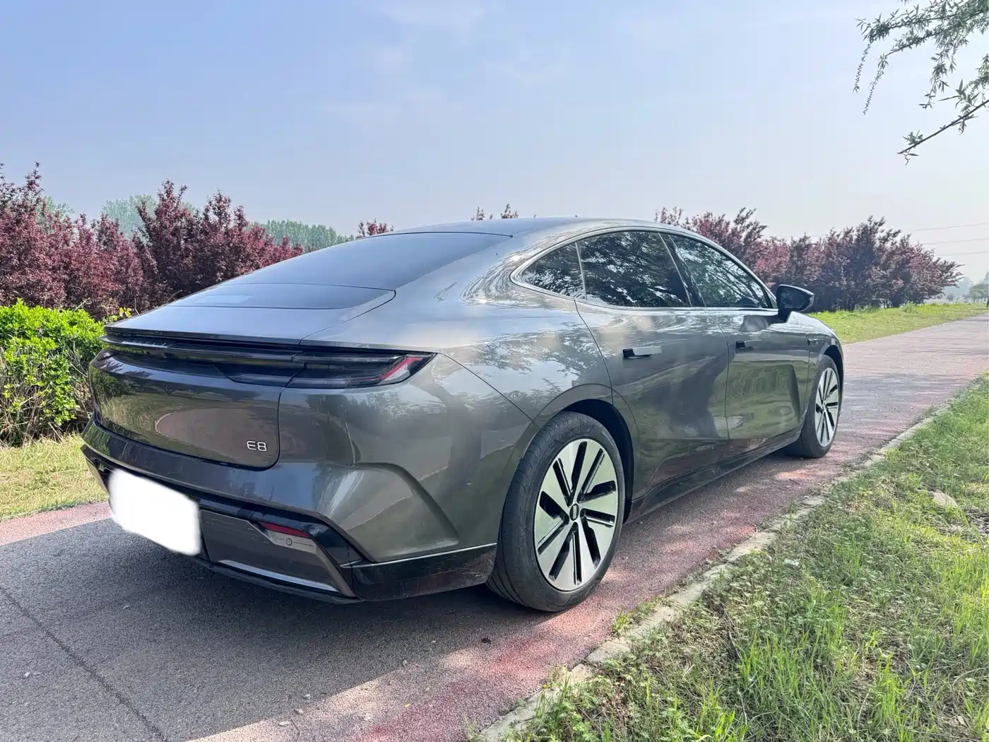 Geely Galaxy Galaxy E8 2024 665km RWD Starship Smart Driving Edition фото 9
