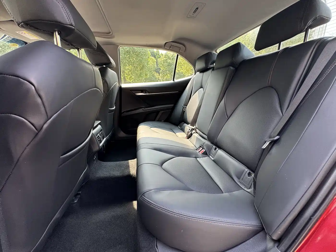 Toyota Camry 2018 2.0S Sport Edition фото 12
