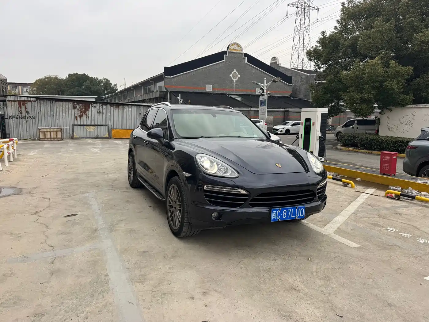 Porsche Cayenne 2011 Cayenne 3.0T фото 2