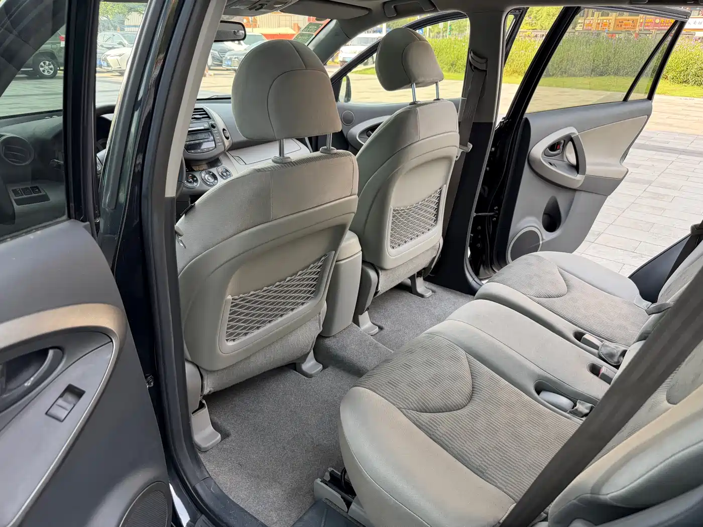 Toyota RAV4 Rongfang 2009 2.0L Automatic Luxury Edition фото 9